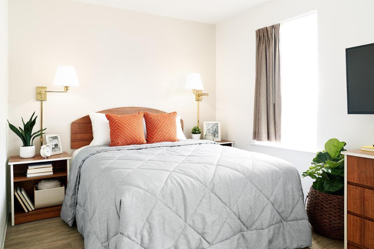 Intown Suites Extended Stay Savannah Ga Port Wentworth Exterior photo